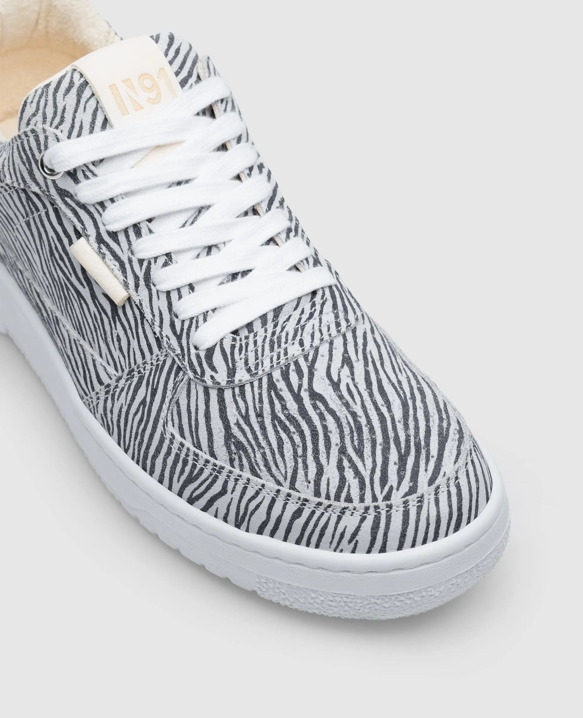 Bball M AA - Zebra