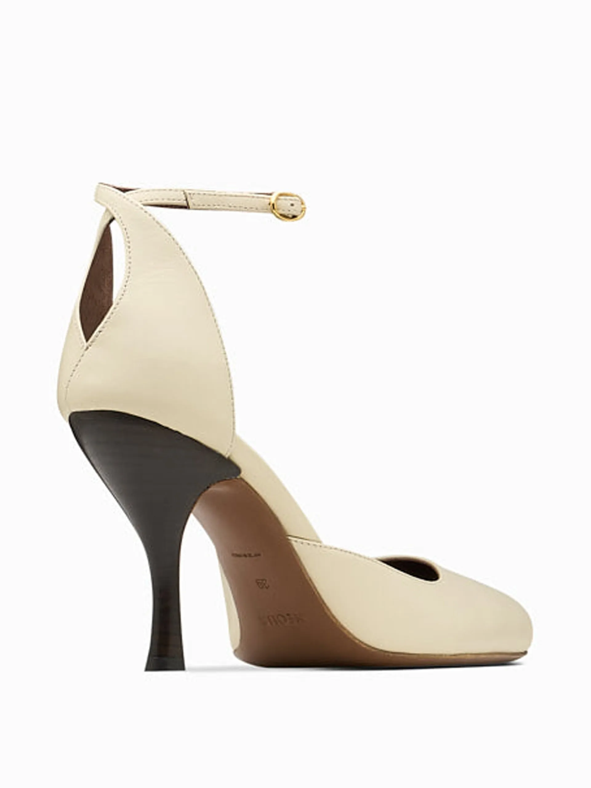 Cream Nekkar pumps