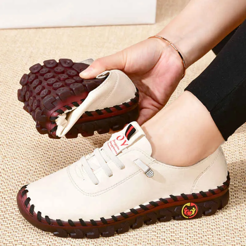 Genuine Handmade Leather Women Loafer Slip On Ankle Winter Walking Sneaker For Women