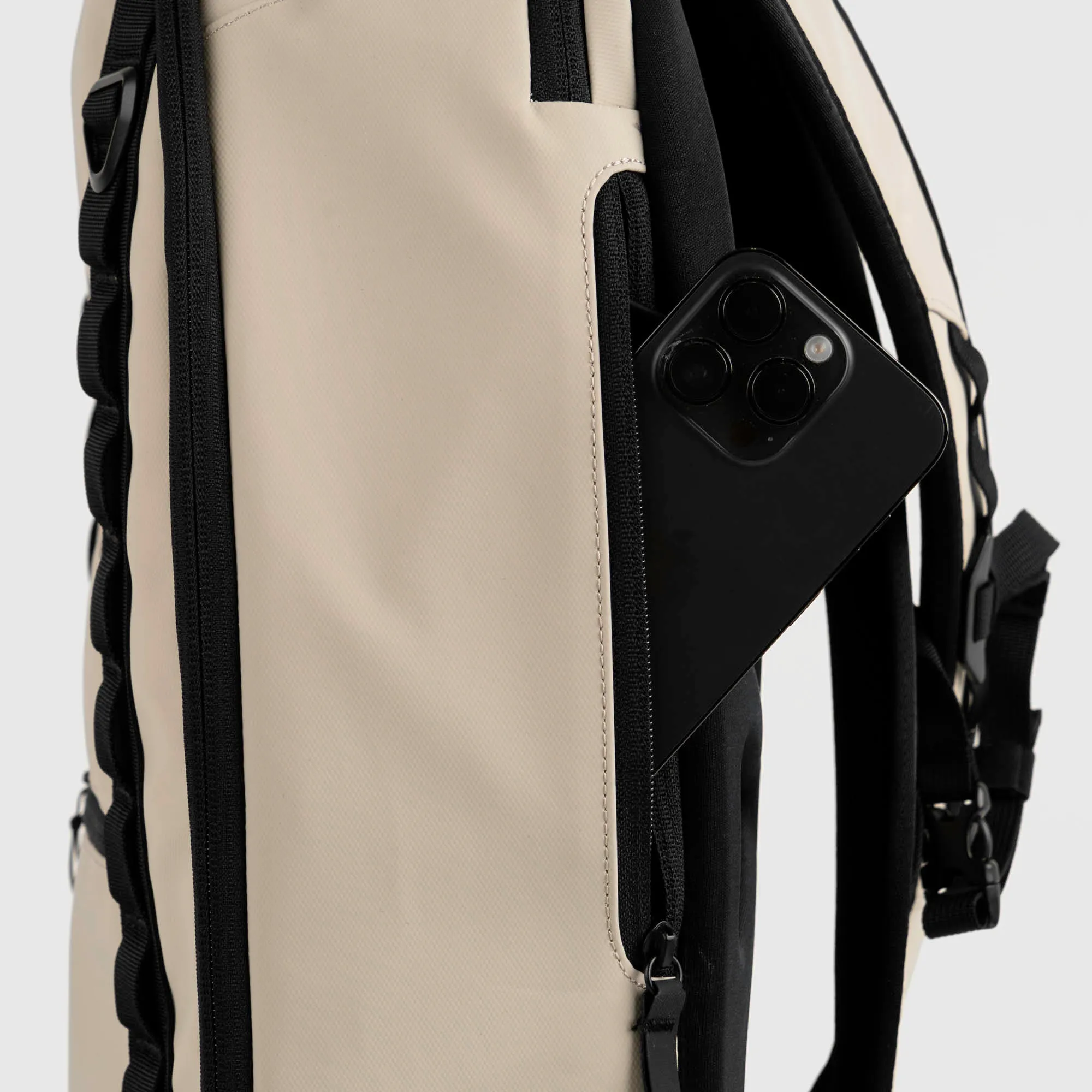 Gymreapers 21L Gravestone™ Backpack - Desert Sand