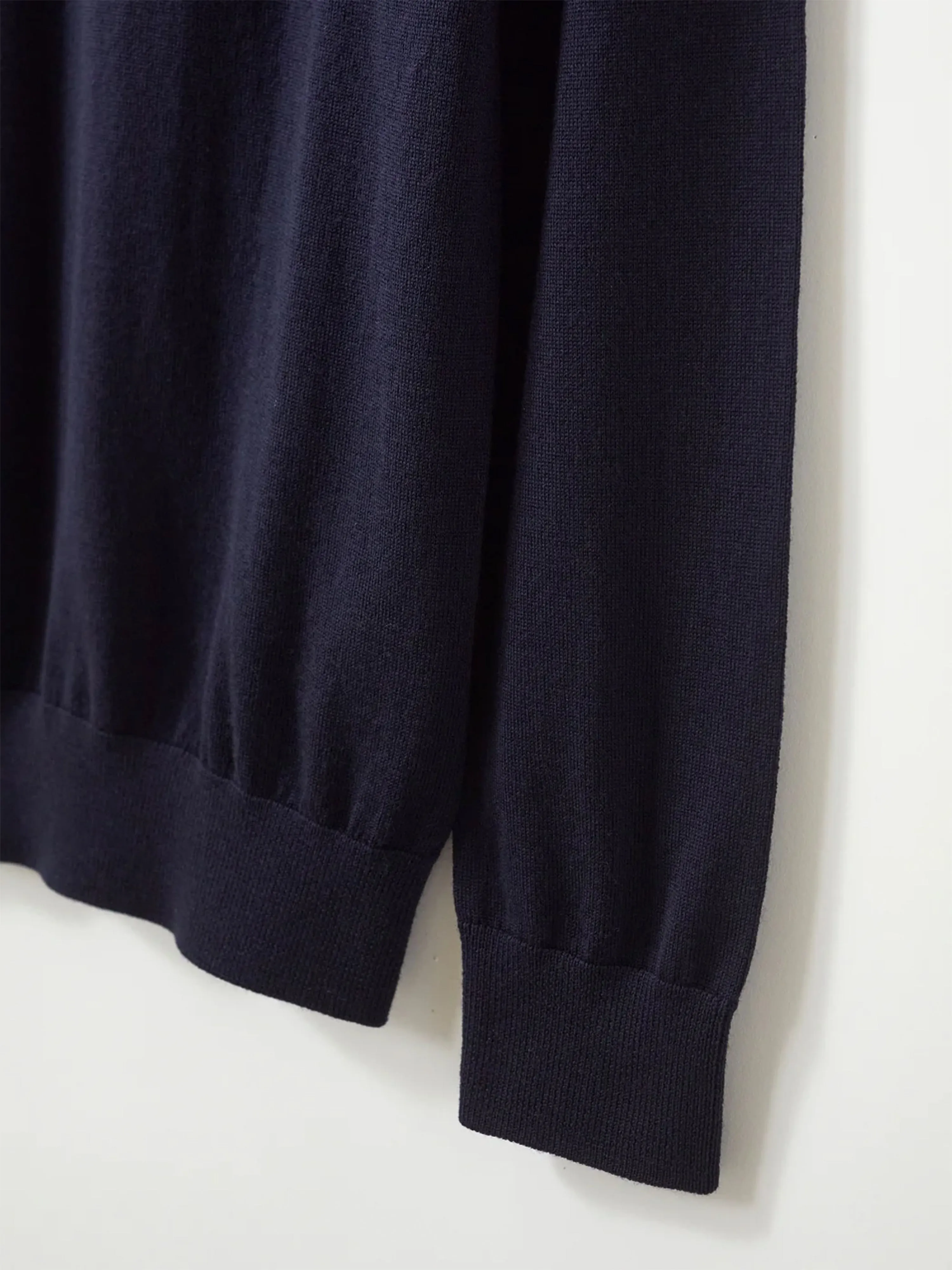 Merino Wool Crew Neck Jumper - Navy