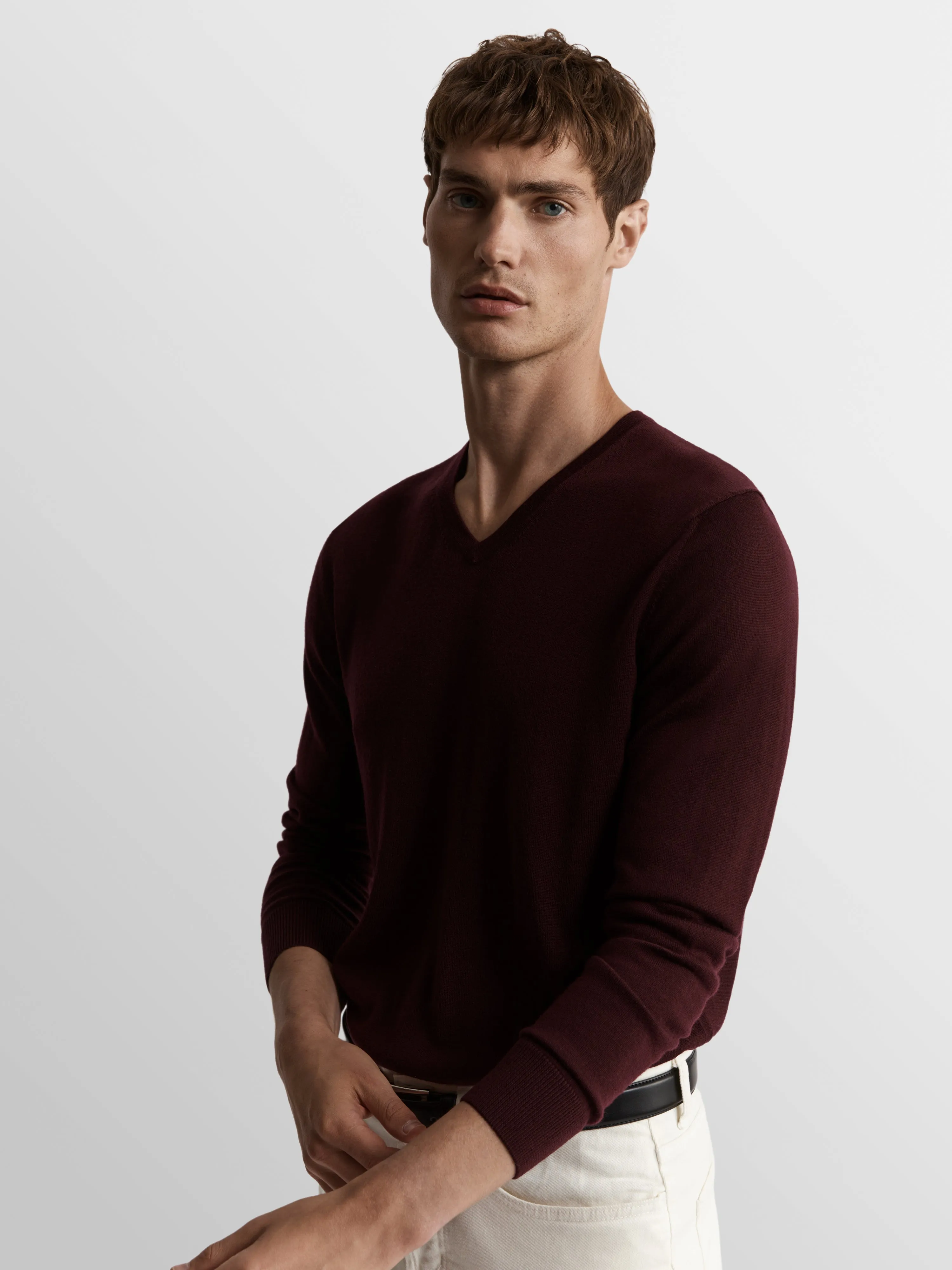 Merino Wool V-Neck Jumper - Wine