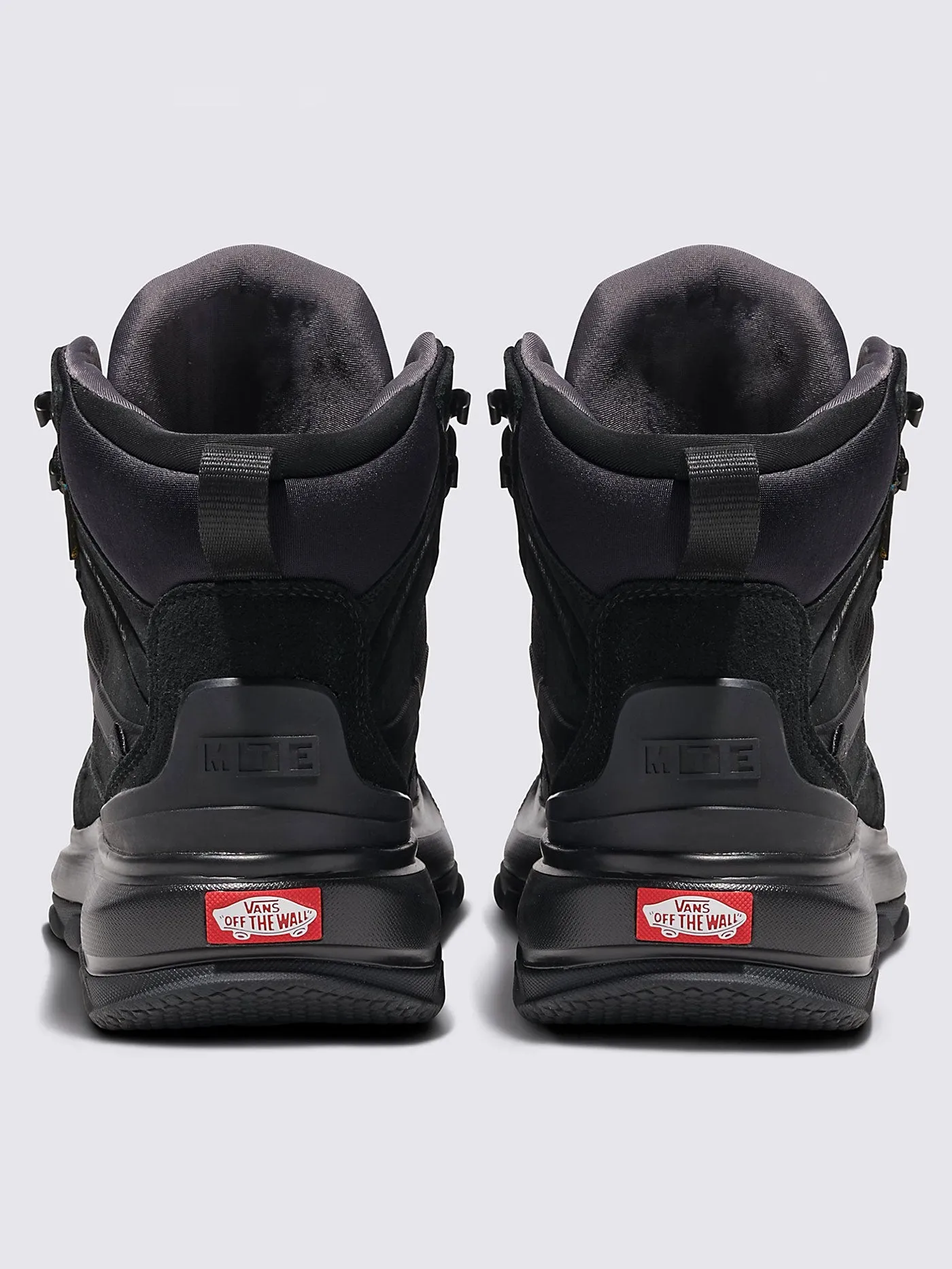 MTE Crestline Waterproof Black/Black Shoes