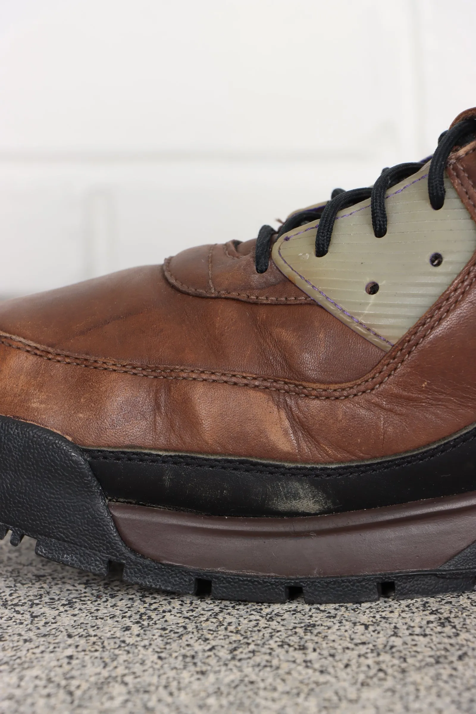 NIKE Air Max 90 Brown Leather Sneaker Boots (11.5)