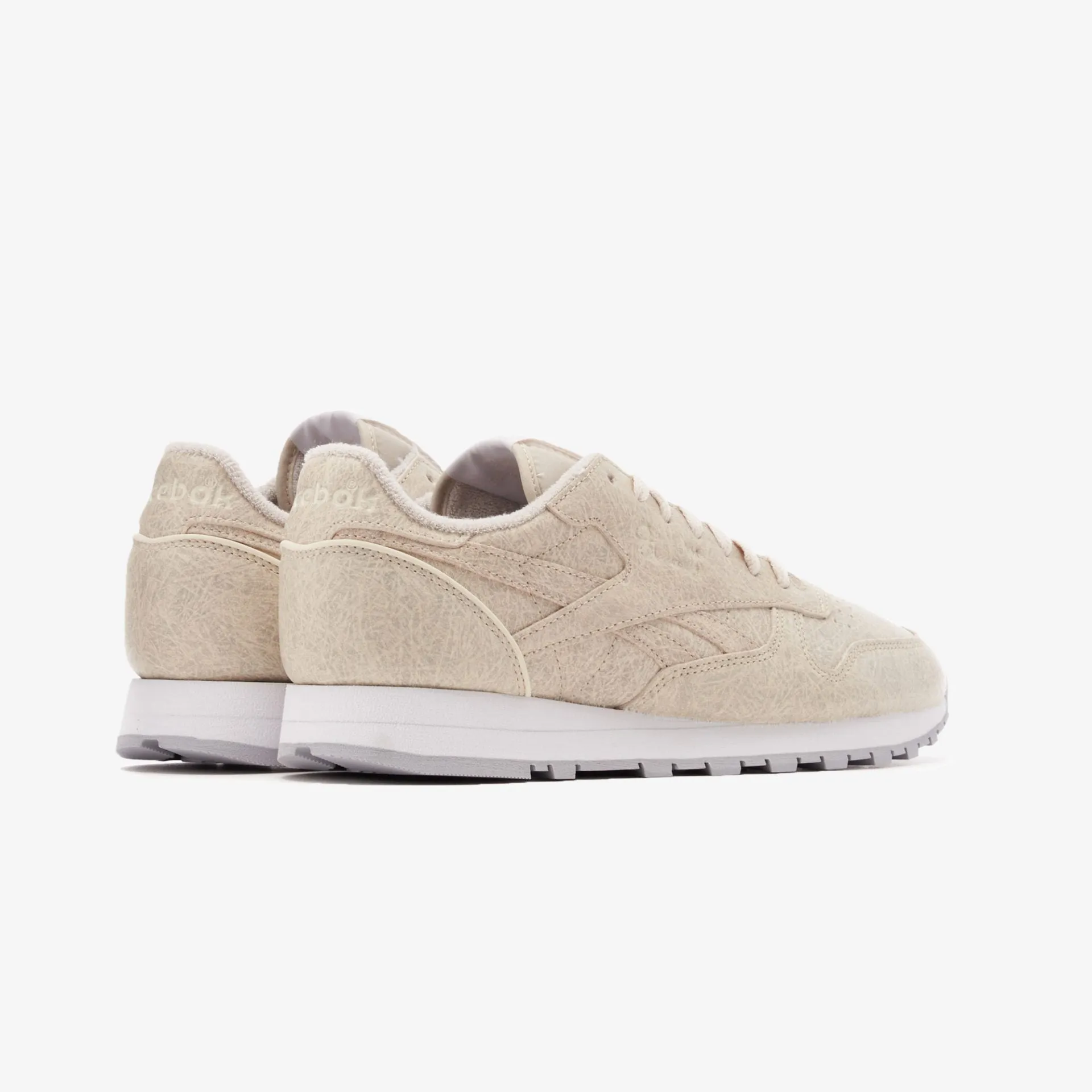 Reebok | EAMES CLASSIC LEATHER  { SANDTRAP