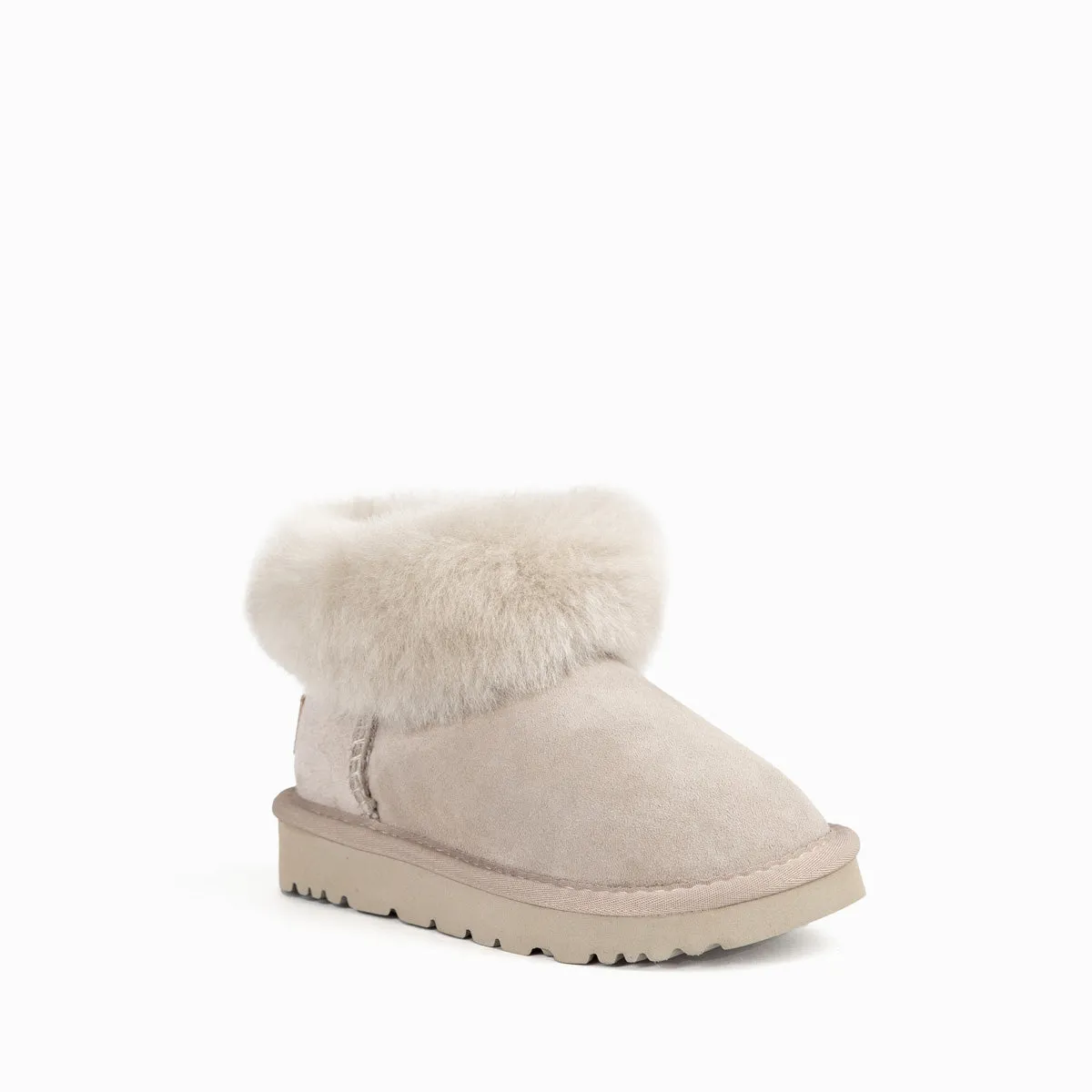 Ugg Kids Classic Fluff Mini Boots ( Water Resistant)