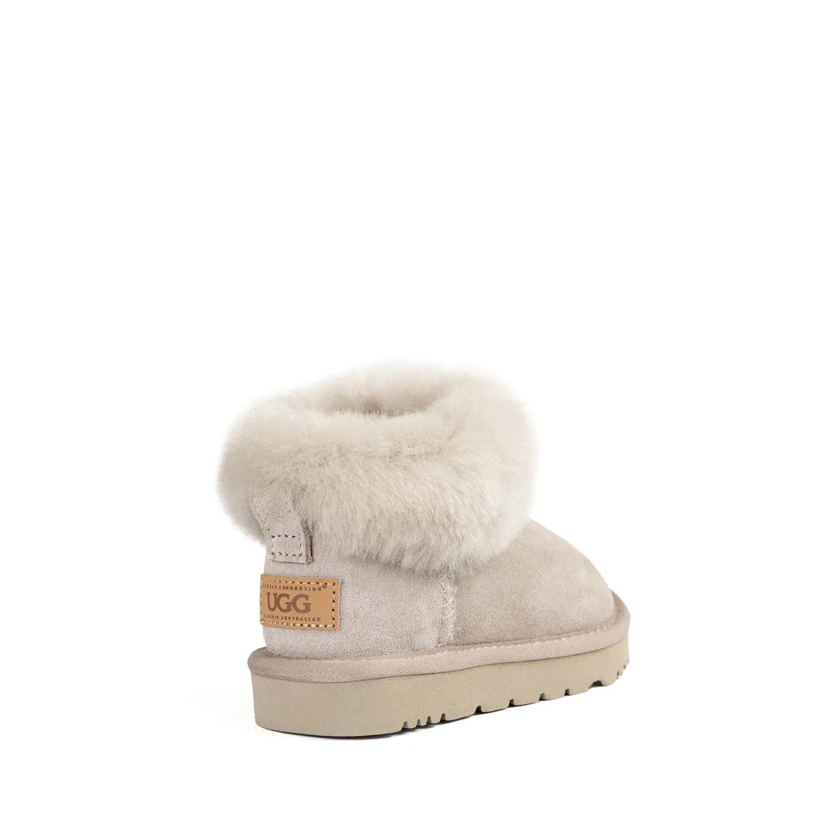 Ugg Kids Classic Fluff Mini Boots ( Water Resistant)