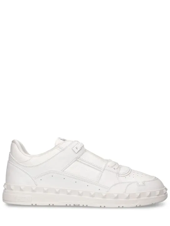 Valentino Garavani   Freedots leather low top sneakers 