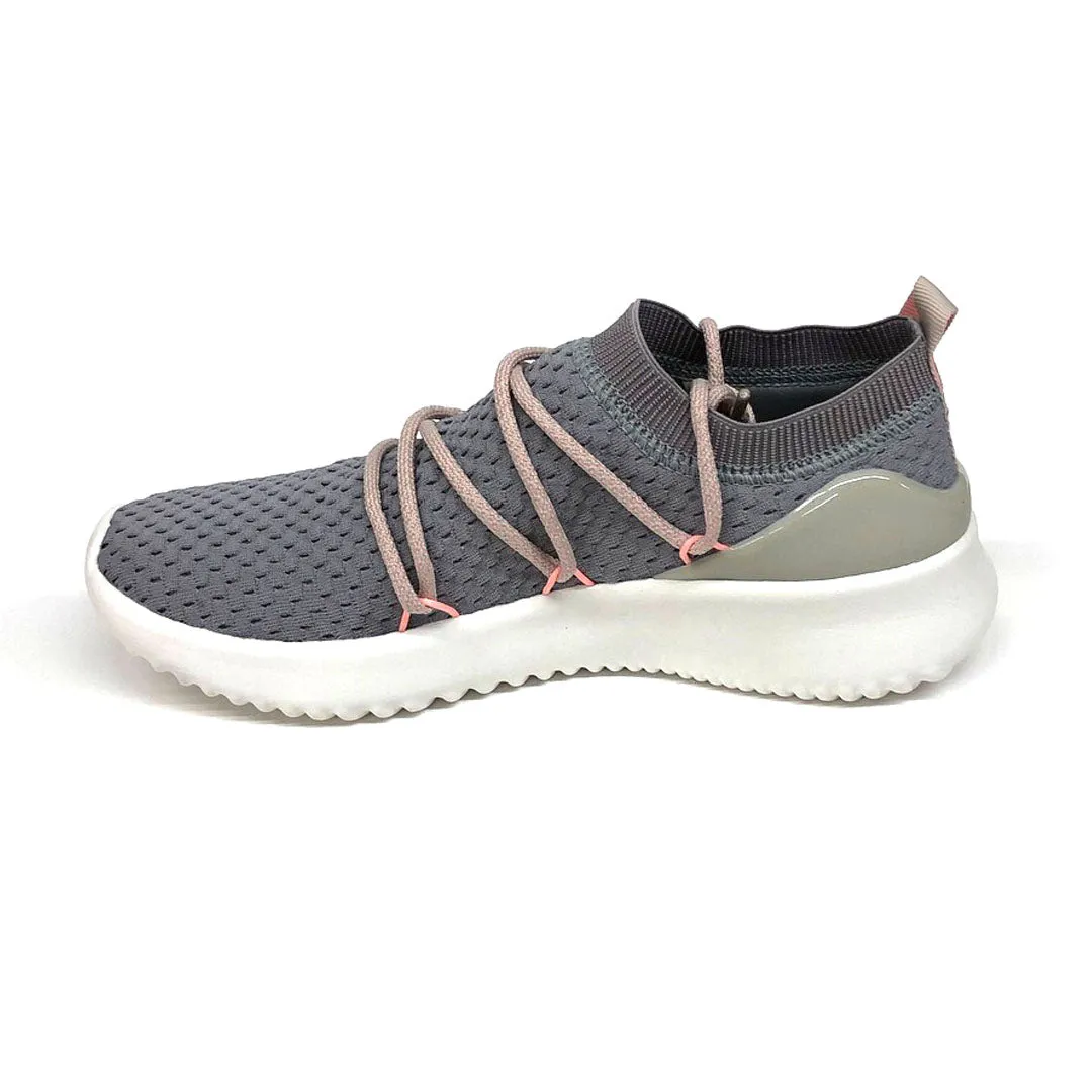 Women's Ultimamotion Shoes